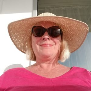 Meet your Posher, Patricia